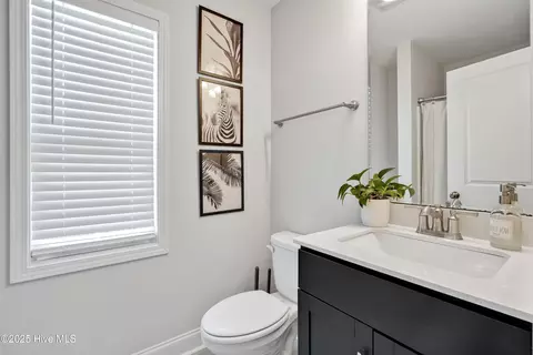 Bath - 3986 Eclipse Ave, Leland, NC 28451 photo 4 of 4
