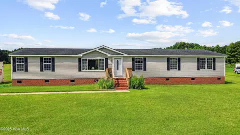 268 Hazelton Rd, Gates, NC 27937