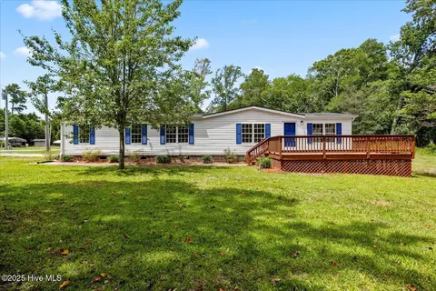 4502 Live Oak St SW, Shallotte, NC 28470