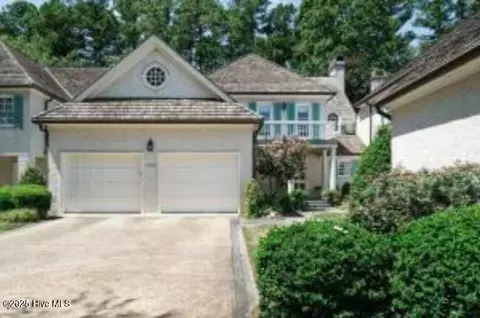 203 Edinburgh Dr #B, Cary, NC 27511