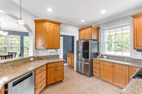 655 Hughes Rd, Hampstead, NC 28443 photo 20