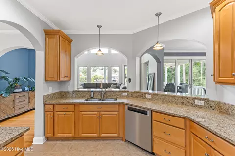 655 Hughes Rd, Hampstead, NC 28443 photo 21