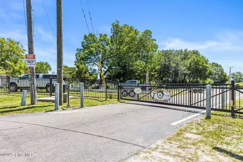 655 Hughes Rd, Hampstead, NC 28443 photo 62