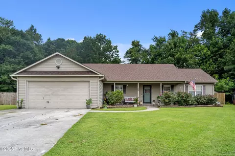 304 Nina Ct, Jacksonville, NC 28540