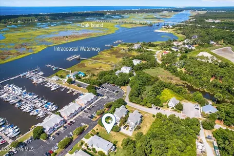 4820 Oquinn Blvd SE, Southport, NC 28461