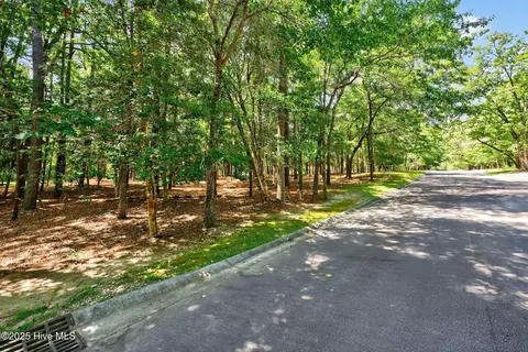 3527 Fairway Crest Dr SW, Shallotte, NC 28470