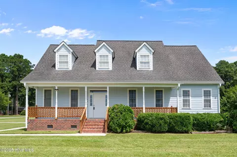 6455 Mashie Dr, Grifton, NC 28530