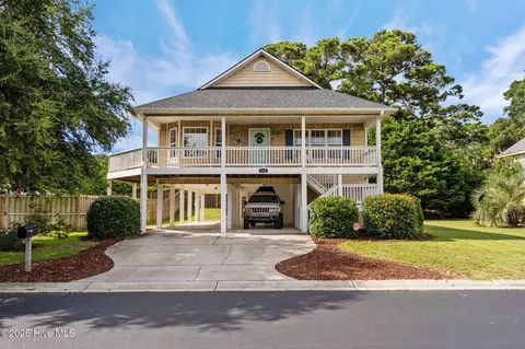 712 Ocracoke Dr, Wilmington, NC 28412