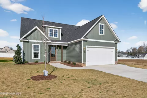 4511 Fairhaven Dr W, Wilson, NC 27893