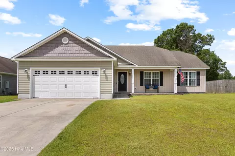1007 Ponderosa Pl, Jacksonville, NC 28546