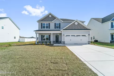 1822 Olde Towne Pointe Blvd, Jacksonville, NC 28546