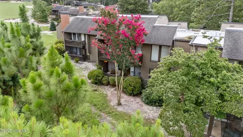 Exterior - 85 Pine Valley Rd # 65, Pinehurst, NC 28374 photo 2 of 14