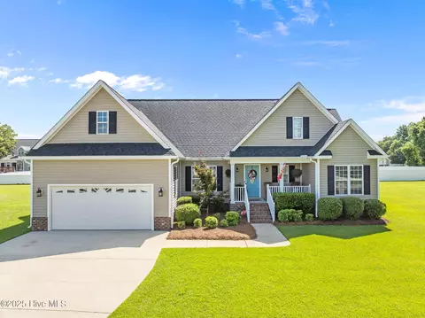 3961 NE College St, Ayden, NC 28513