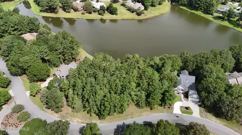 209 Cedar Point Dr, Wallace, NC 28466 photo 3