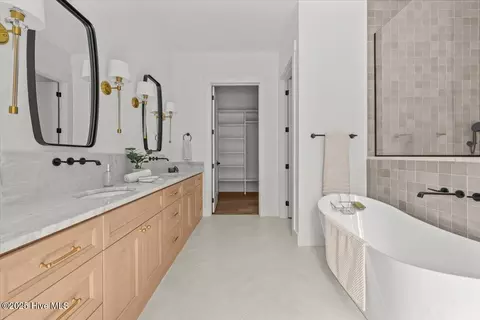 Bath - 1 Scotscraig Ct, Pinehurst, NC 28374 photo 1 of 11