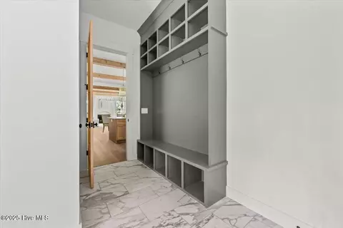 Entry Way - 1 Scotscraig Ct, Pinehurst, NC 28374 photo 4 of 9