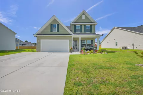 207 Flora Field Dr, Jacksonville, NC 28546