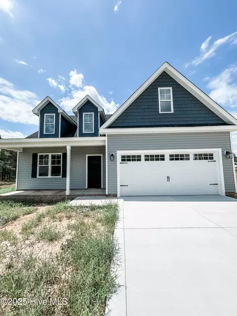 146 Spring Meadows Dr, Aberdeen, NC 28315