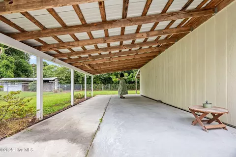 Exterior - 345 E 13th St, Washington, NC 27889 photo 1 of 9