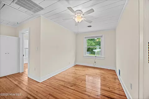 Bedroom - 345 E 13th St, Washington, NC 27889 photo 2 of 11