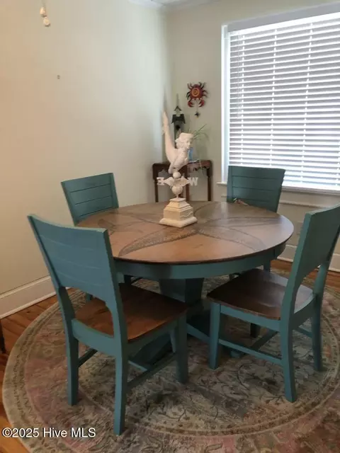 Dining - 345 E 13th St, Washington, NC 27889 photo 1 of 1