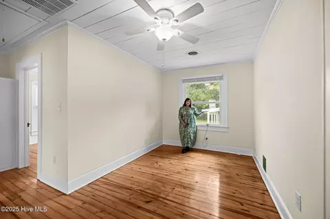 Bedroom - 345 E 13th St, Washington, NC 27889 photo 1 of 11
