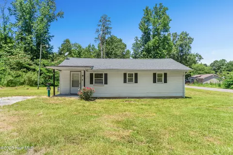 168 Morrow St, Rockingham, NC 28379