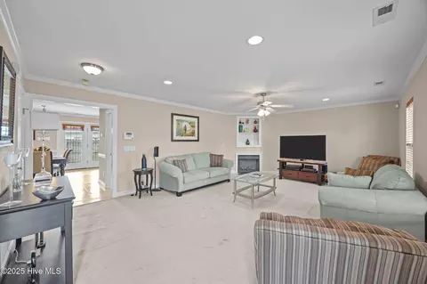 Other - 300 S Square Dr #B, Winterville, NC 28590 photo 5 of 8