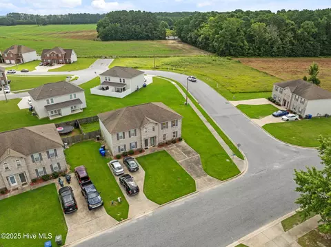 View/Area - 300 S Square Dr #B, Winterville, NC 28590 photo 2 of 5