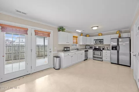 Kitchen - 300 S Square Dr #B, Winterville, NC 28590 photo 1 of 3