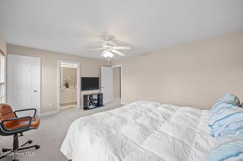 Bedroom - 300 S Square Dr #B, Winterville, NC 28590 photo 2 of 6
