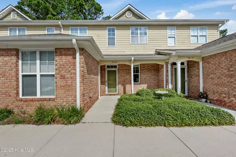 5616 Moss Vine Pl #21, Wilmington, NC 28403