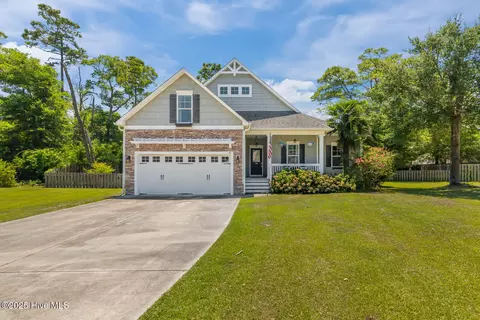 116 Shell Ct, Sneads Ferry, NC 28460