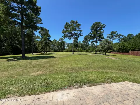 905 Albemarle Ct, Hubert, NC 28539 photo 5
