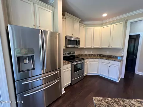 905 Albemarle Ct, Hubert, NC 28539 photo 12