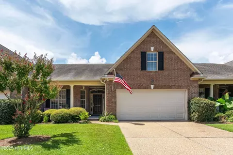 3035 Braewood Ct #102, Leland, NC 28451