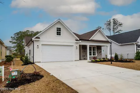 598 Lathrop Ct NW, Calabash, NC 28467