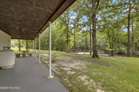 Exterior - 728 Albert Beatty Ln, Harrells, NC 28444 photo 7 of 10
