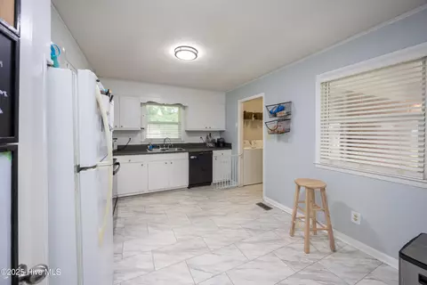 Kitchen - 801 Garden Rd, Willard, NC 28478 photo 2 of 6