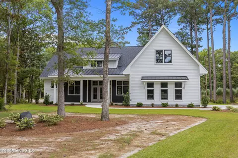 139 Indian Trl, Beaufort, NC 28516