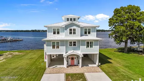 249 Whichard Ln, Chocowinity, NC 27817