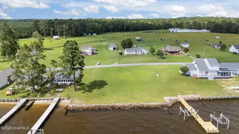 1741 Bayview Rd, Bath, NC 27808 photo 9