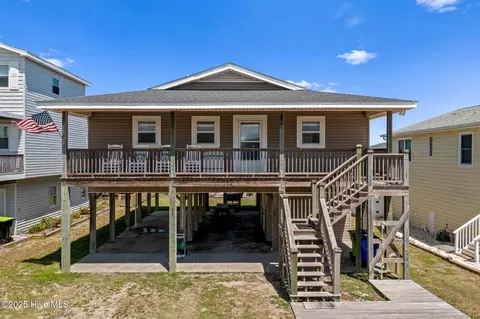 112 Lions Paw, Holden Beach, NC 28462