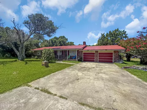 138 Moore Ln, Marshallberg, NC 28553