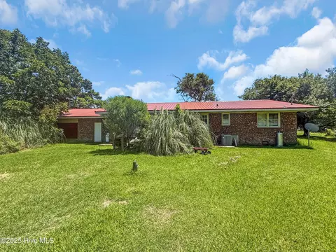 Exterior - 138 Moore Ln, Marshallberg, NC 28553 photo 2 of 5