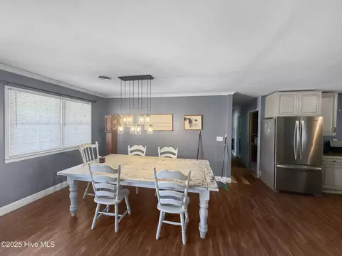 Dining - 138 Moore Ln, Marshallberg, NC 28553 photo 2 of 2