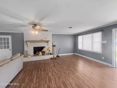 Living - 138 Moore Ln, Marshallberg, NC 28553 photo 1 of 4