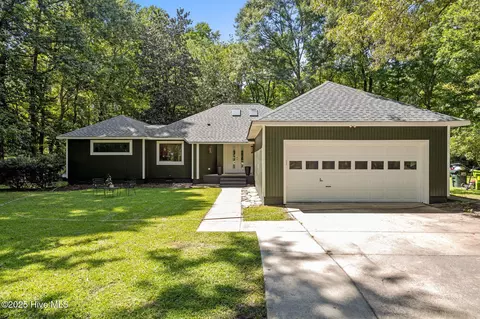3000 Coriander Dr, New Bern, NC 28562