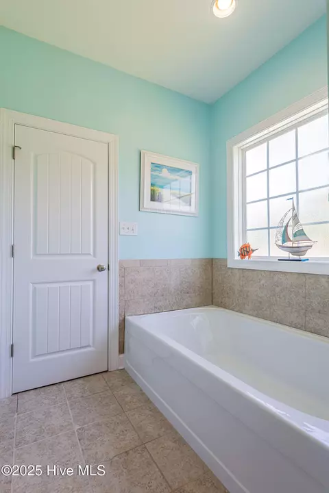 Bath - 108 Ridgepath Ln, Hubert, NC 28539 photo 1 of 14