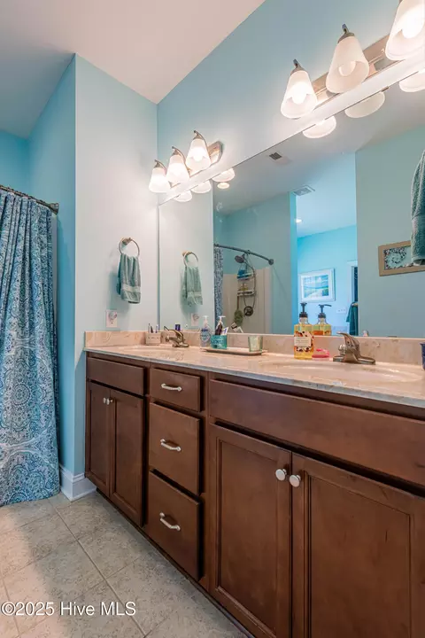 Bath - 108 Ridgepath Ln, Hubert, NC 28539 photo 3 of 14